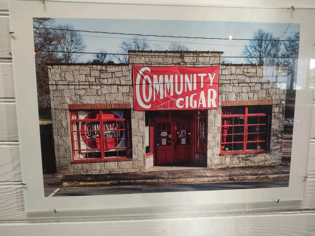 community cigar_lexington